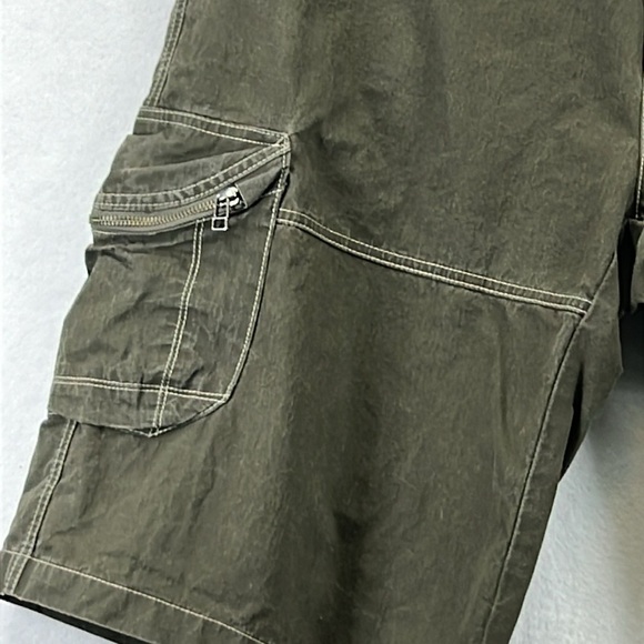 Kuhl Men’s Size 40 Ambush Cargo Shorts Patina Dye Army Green Outdoor Hiking Rock - Picture 8 of 15